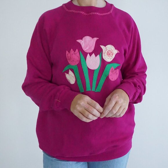 Vintage Purple w Embroidered Floral Tulips Crewneck Sweater Xl - Picture 2 of 10